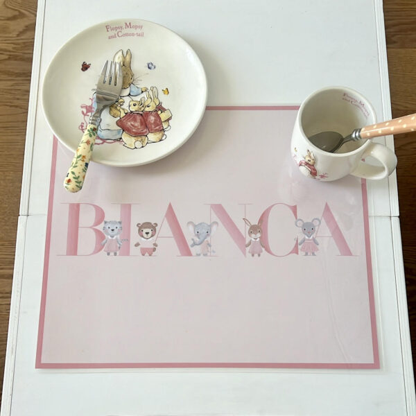 TOVAGLIETTA PERSONALIZZATA CON NOME E ANIMALETTI E COLORE BIBIBABY